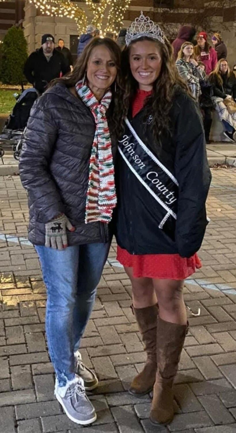 Kyra  Baker and her hot mom