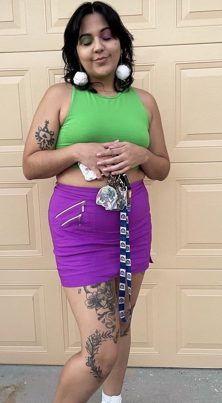 Click to view full size Mac webslut, thicc Latina wants to be seen comment what you like