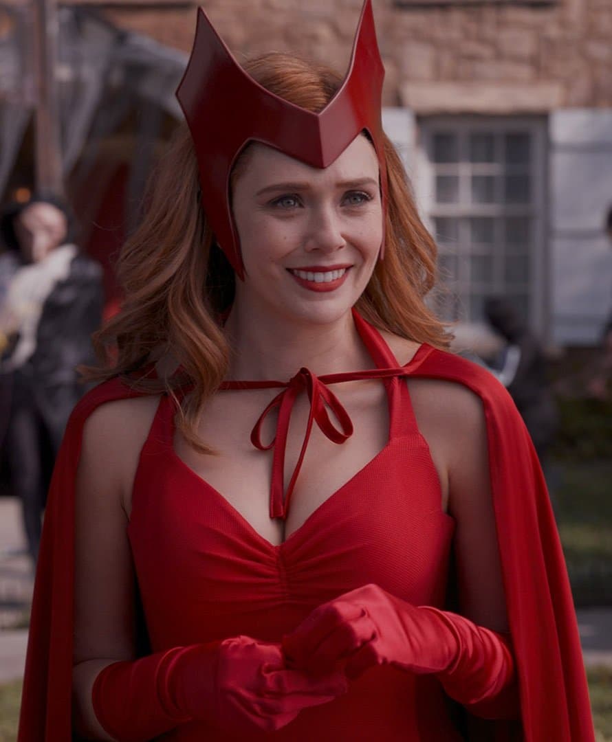 Click to view full size Elizabeth Olsen cum folder