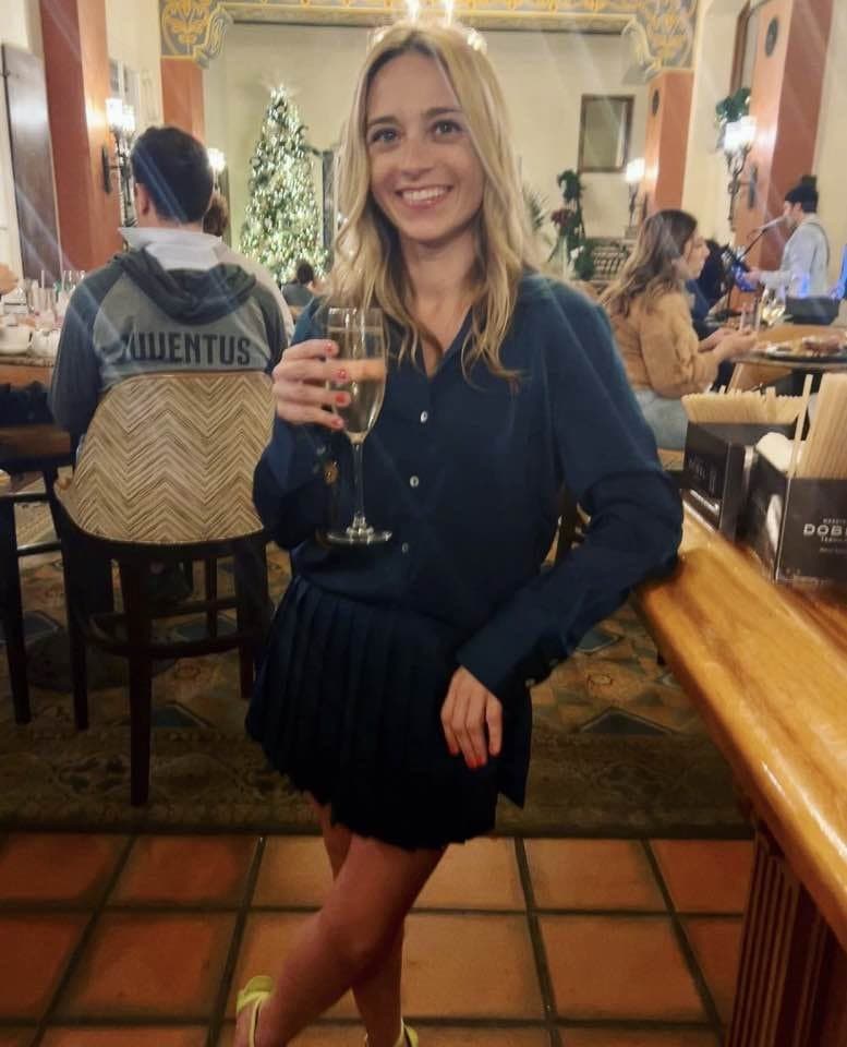 Hot rich MILF from California. Same userna me on k II K to trade more files of her and others