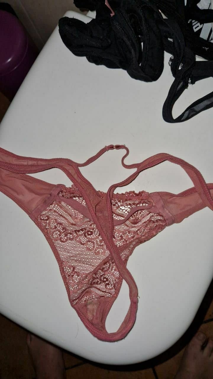 Holly 19 Slut with her Sextoys