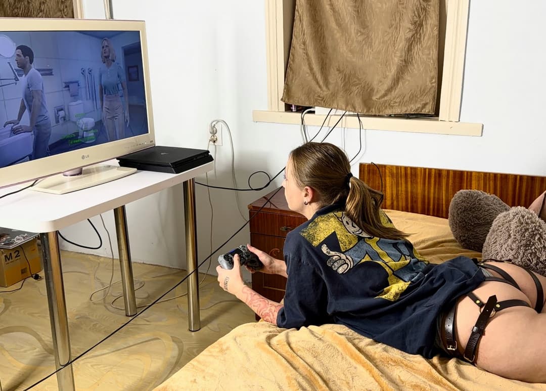 Fallout game with me in bed daddy
