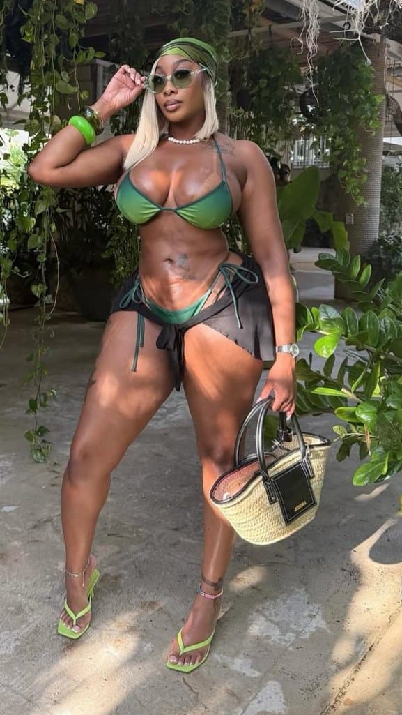 Ebony Baddies Ms. Koi & Zmeena