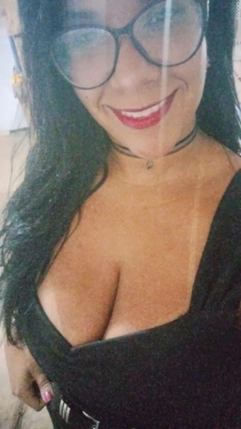 Mais Decotes Mais Tetas Mais Gostosas