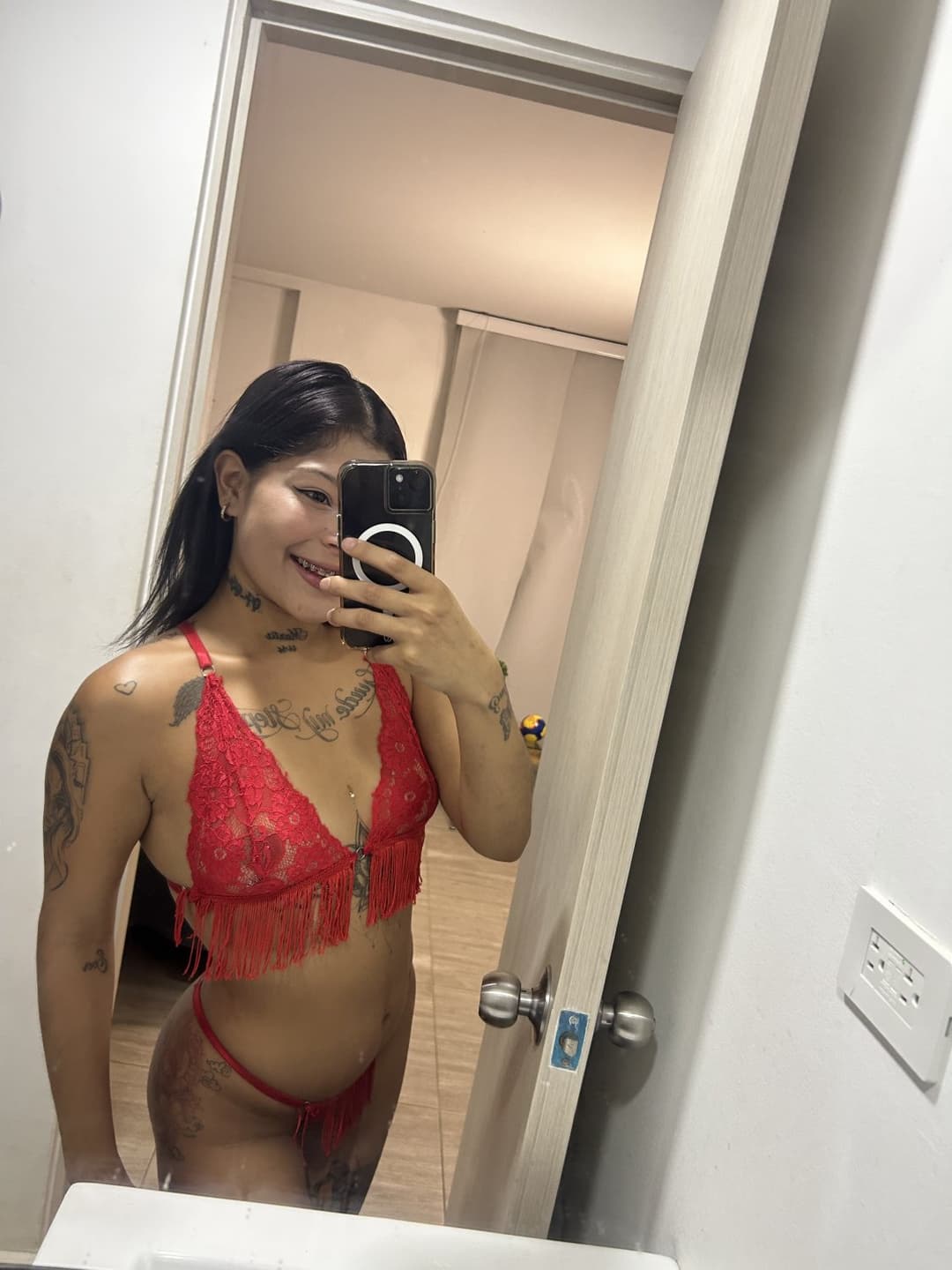 Yaki Latina Porn Casting