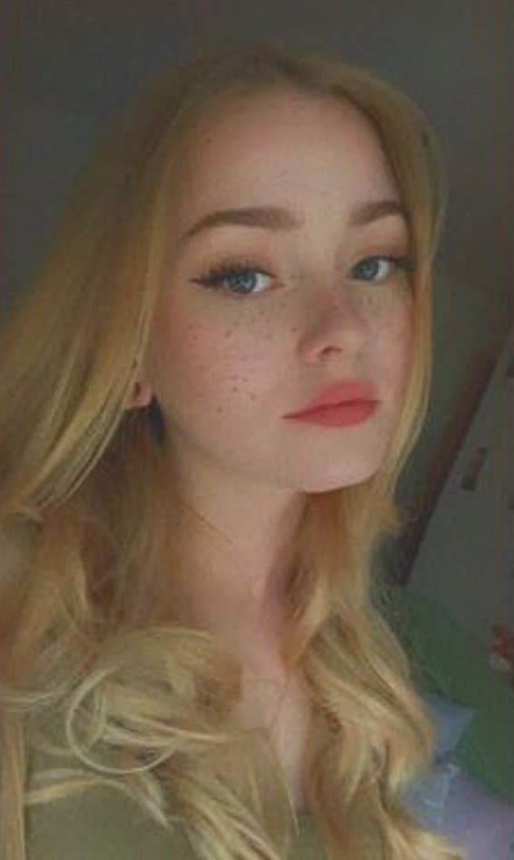 Ruin my Life and Repost or humiliate me with the love of my Life my Kik: annie2304xo