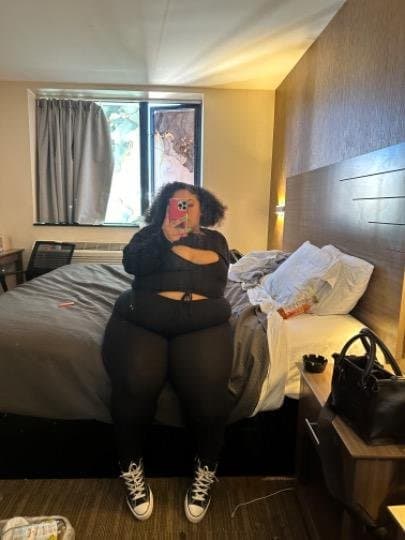 Big momma let me nut all in ya throat