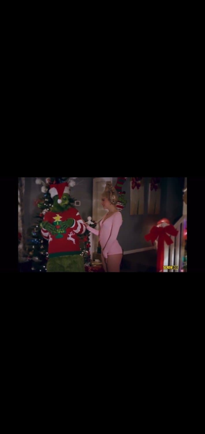 Una de Villa quien se folla al Grinch???