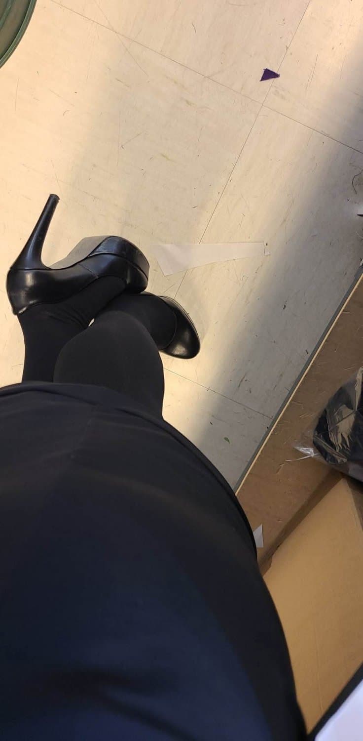 I love italian feet and shoes (Annamaria)