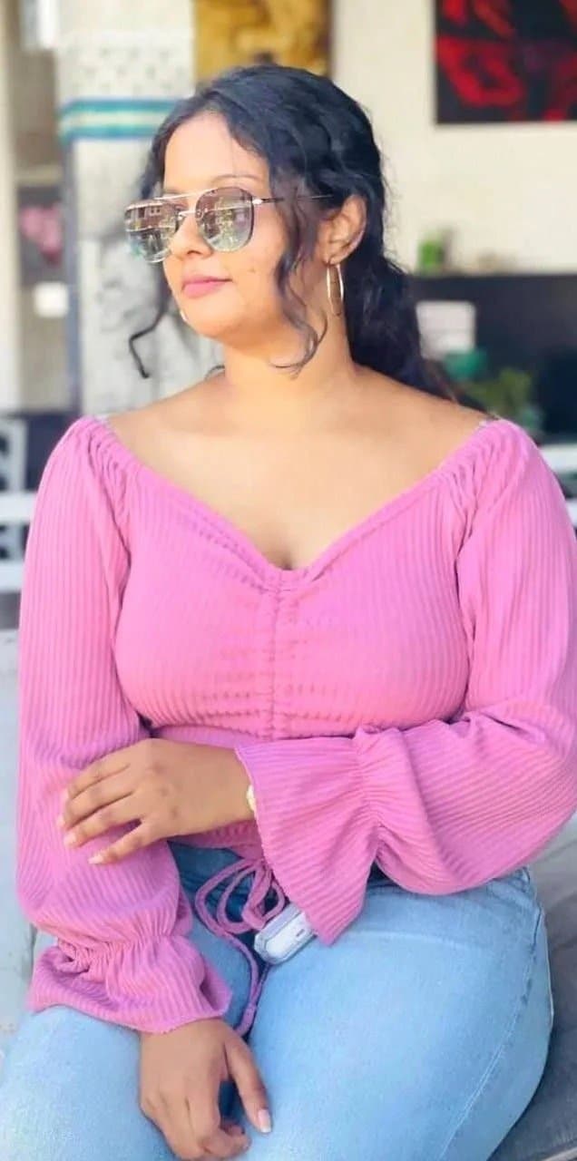 Sri lankan ?? instagram influencer