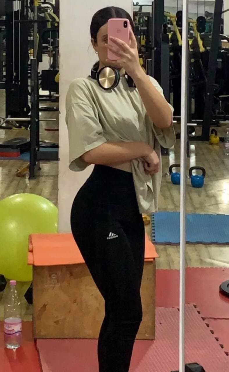 Click to view full size Algerian slut submitted