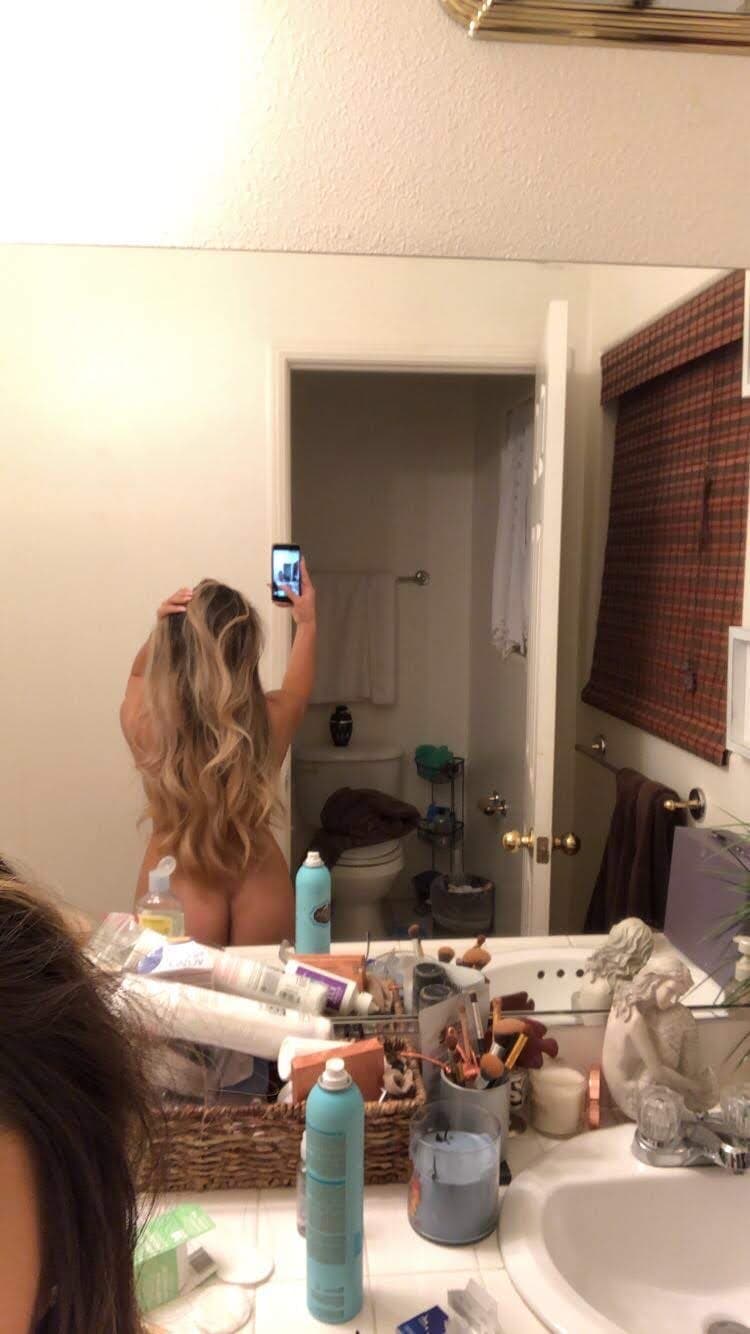 Hot Girlfriend Leaked