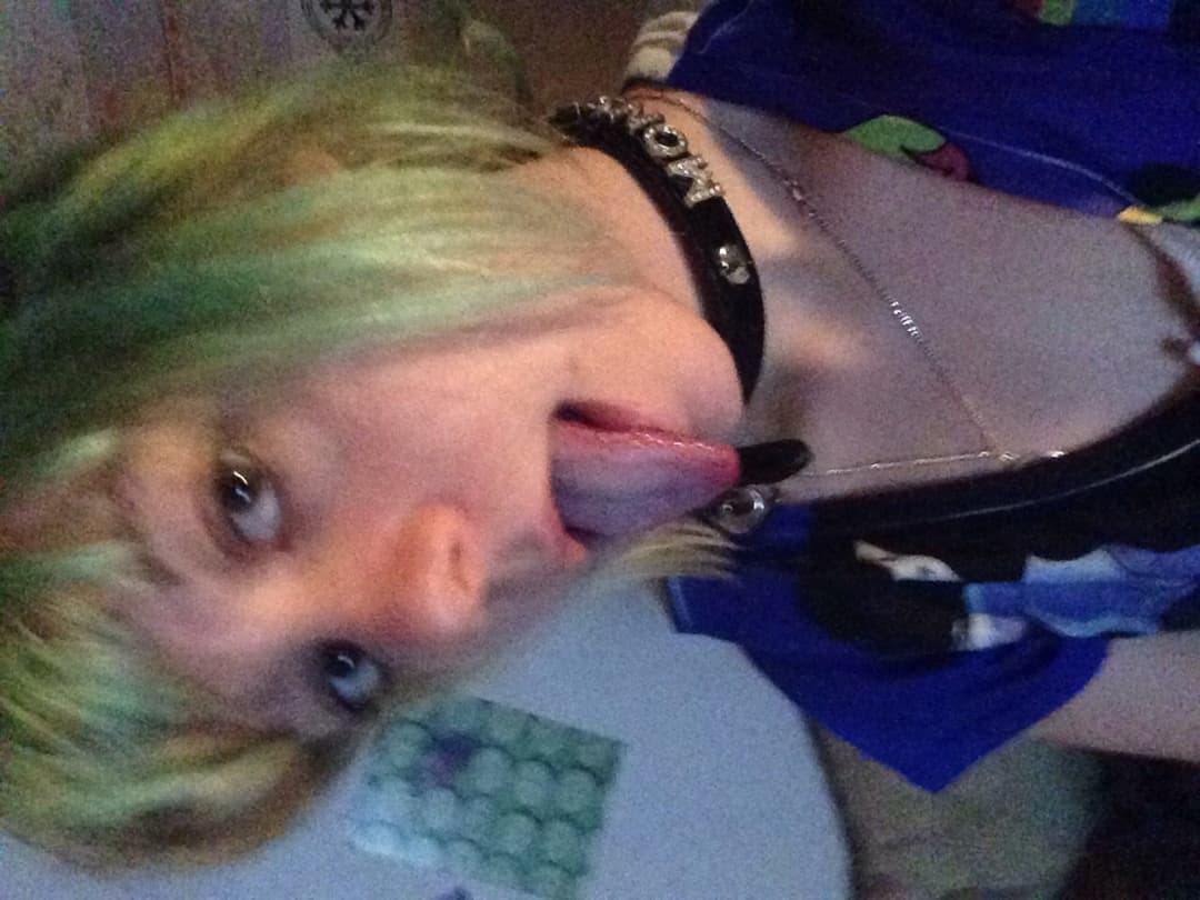 Emily scuderi aka twixie scuderi aka twixiepuppy old nude pics part 2