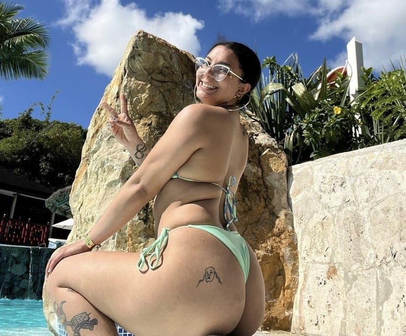 another puerto rican hoe