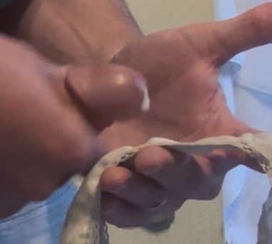 Cumming in Milf Mother In Law’s Panties