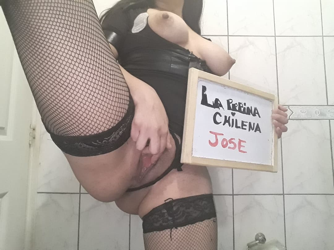 Calientes fotos xxx amateur latina, dildos, tetas, culo y mas...
