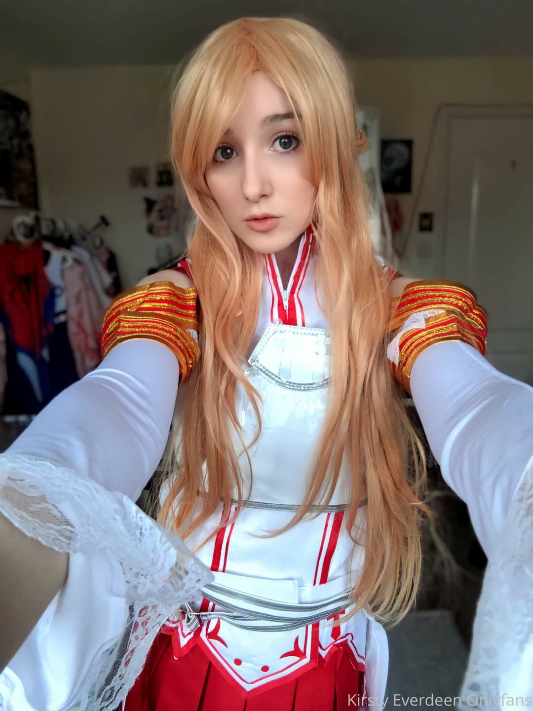 perfect tits english OF girl