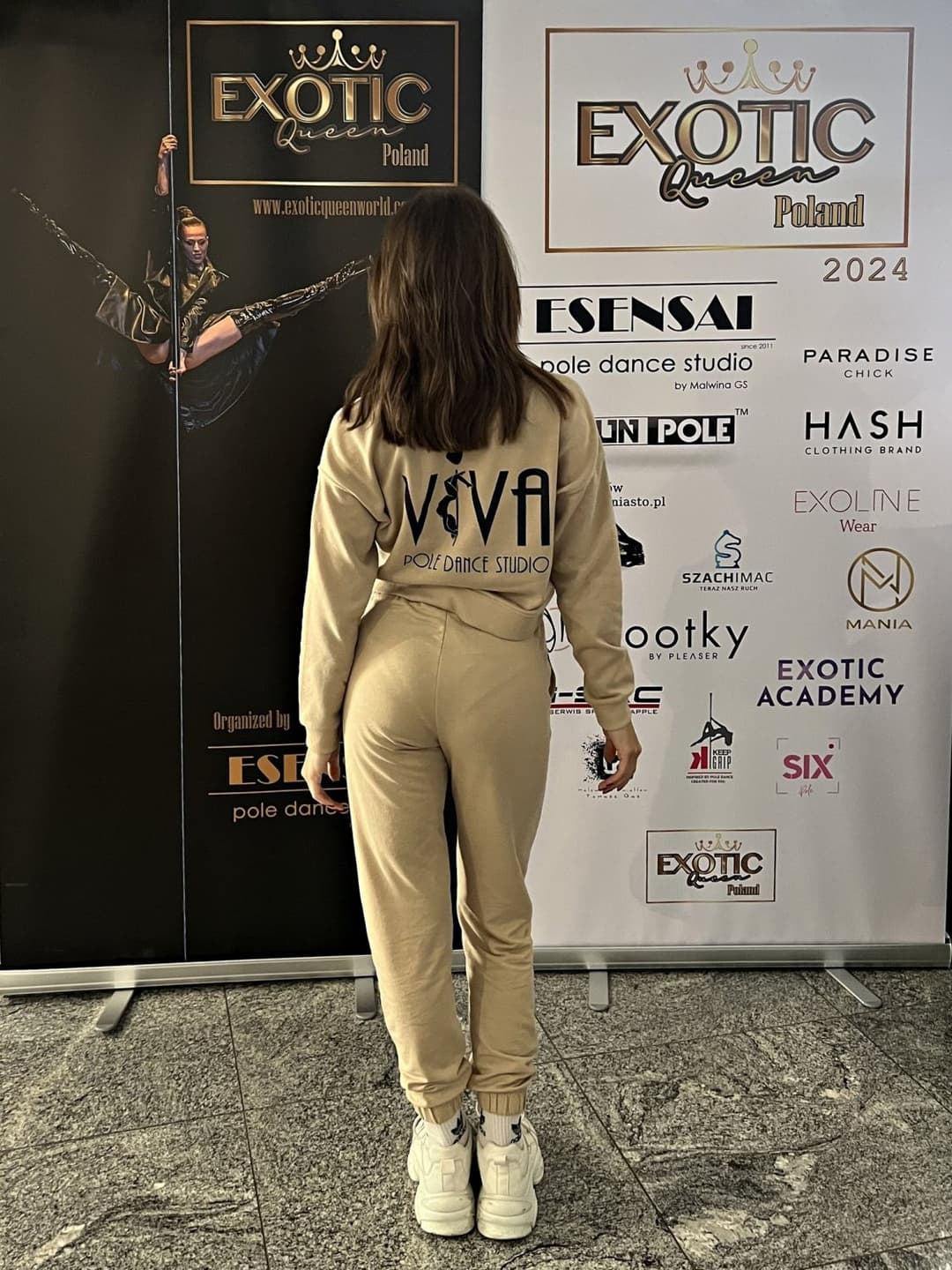 Martyna polish MILF # fertile pole dancer #