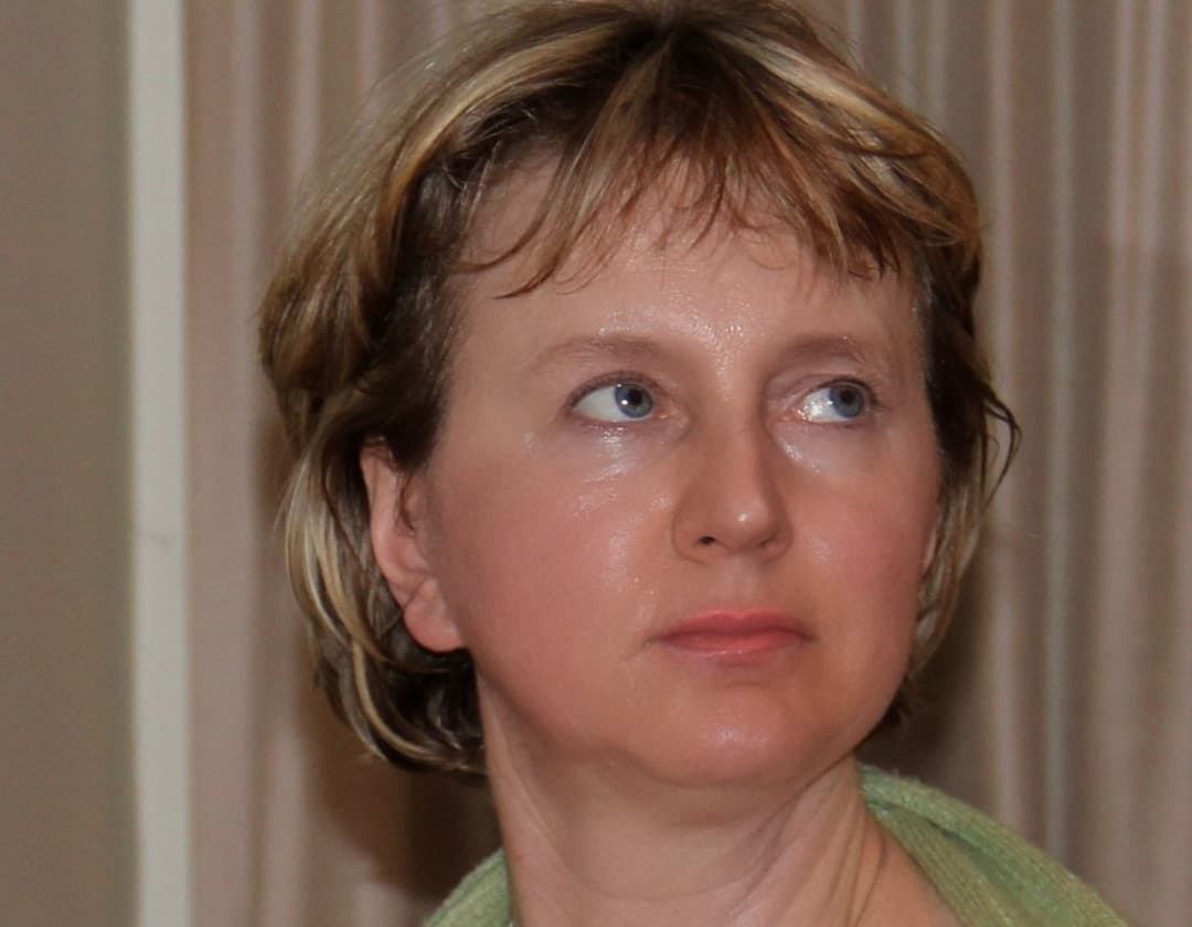 Click to view full size Sexy Mature Wife Shared—Want your wife to be shared next? Message me.