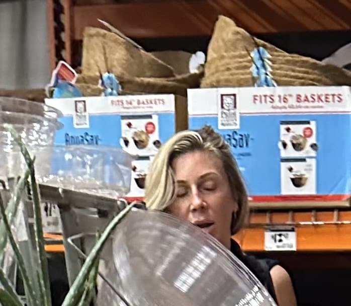 Click to view full size Creep Shots. Super Sexy Hot Blonde MILF Feet & Ass. I couldn’t get a clear face pic.