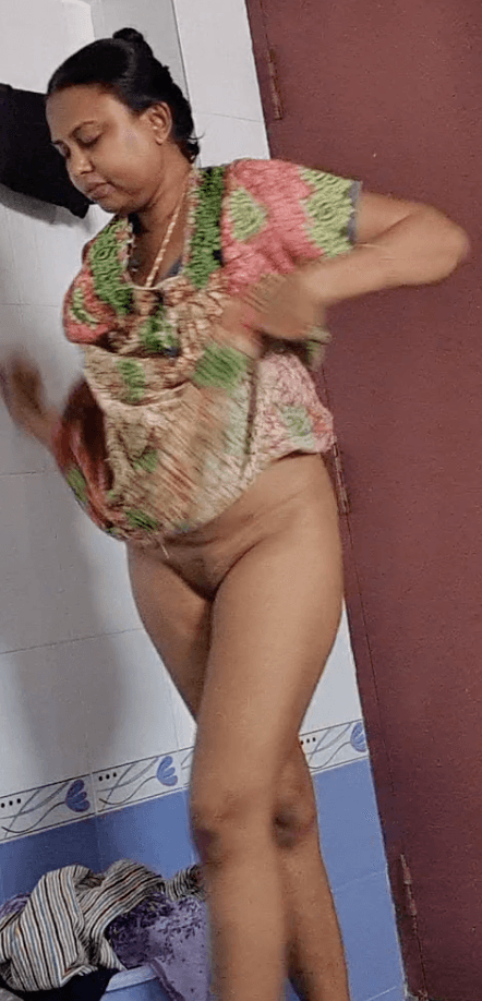 Click to view full size Tamil wife nude