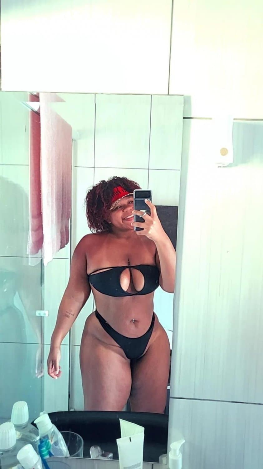 Preta Gordinha Gostosa #Rabão #Bundagrande #Preta Safada #Puta Gostosa