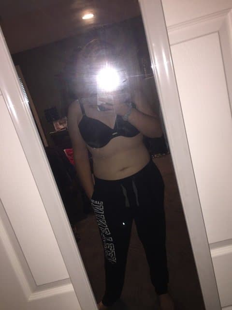 Freshly 18 Jaden shows off in nude selfies