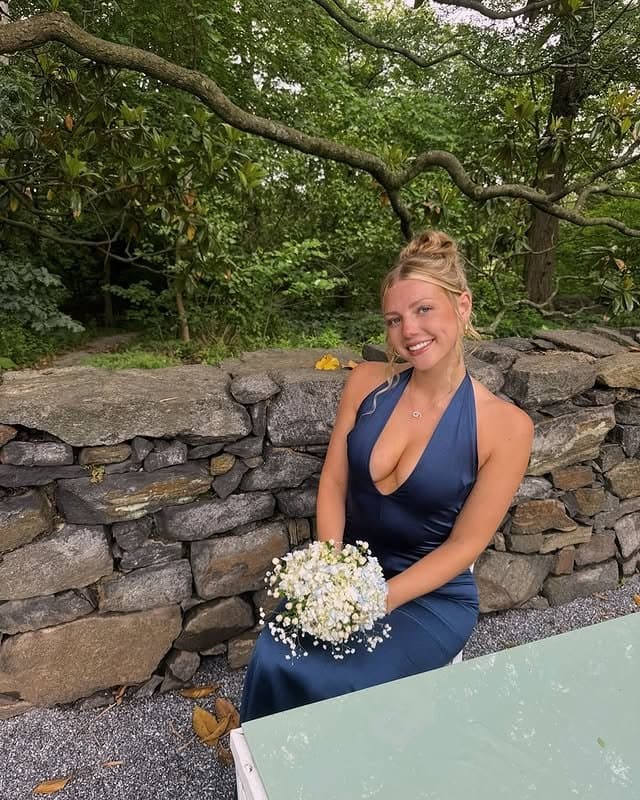 Sexy busty blonde teen Ashley