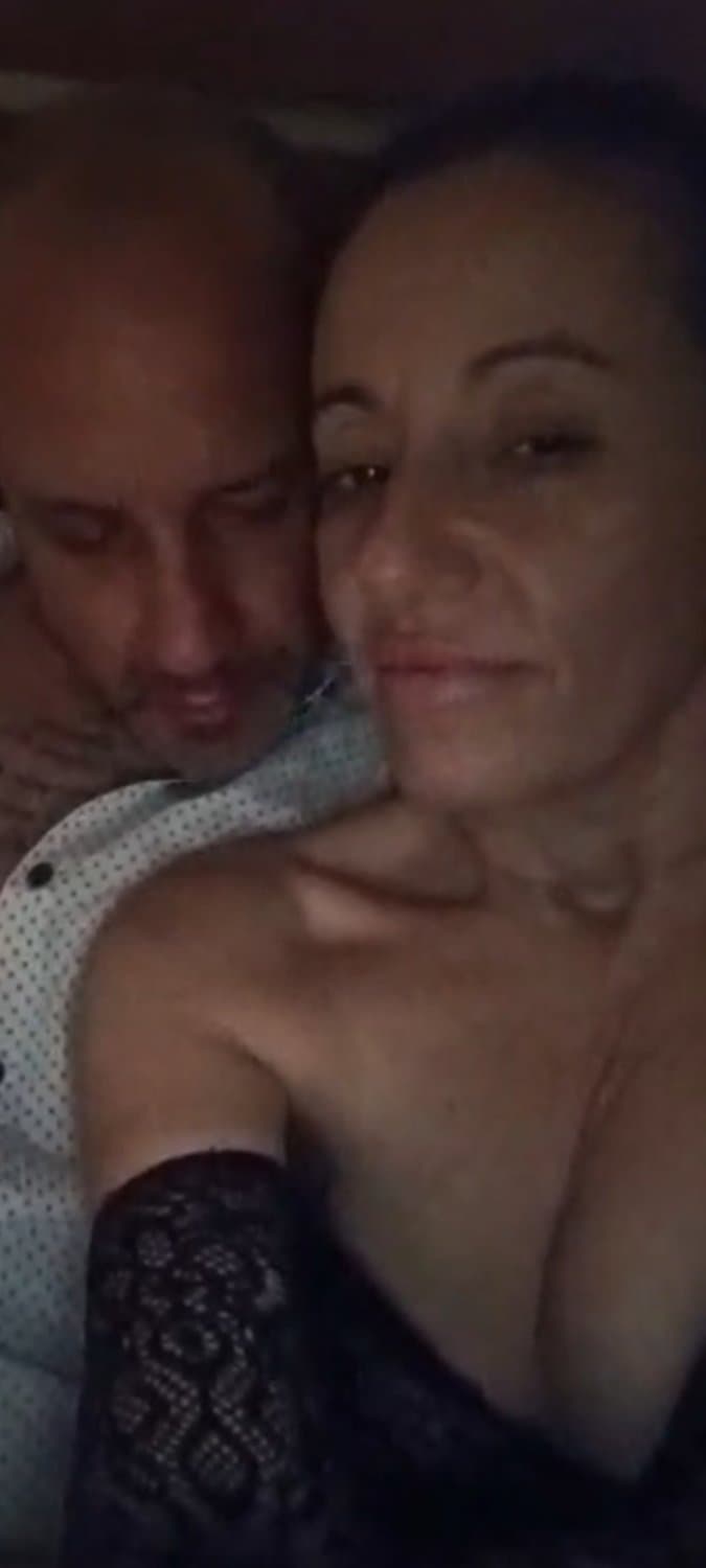 Sexo con mi mujer y gran corrida ????