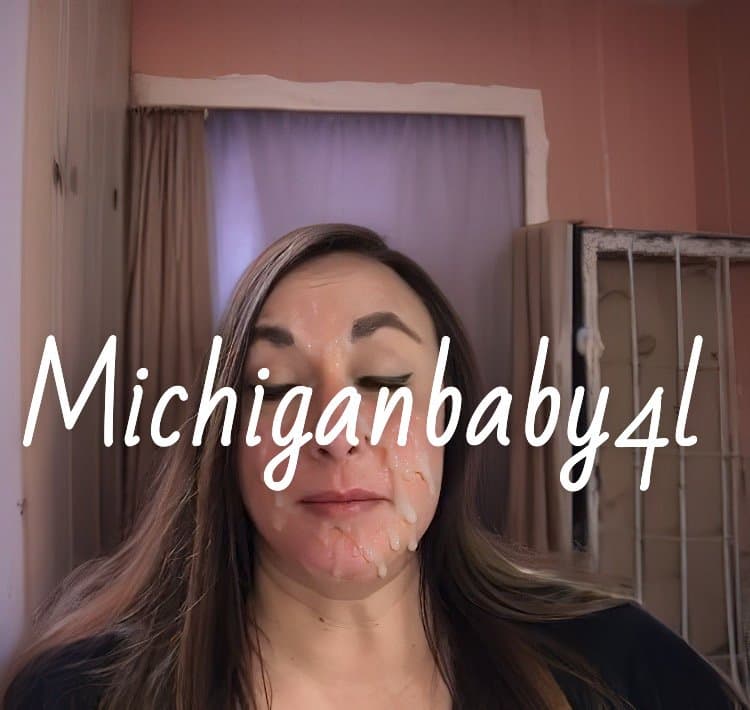 Back to back facial for milf Becca, 41