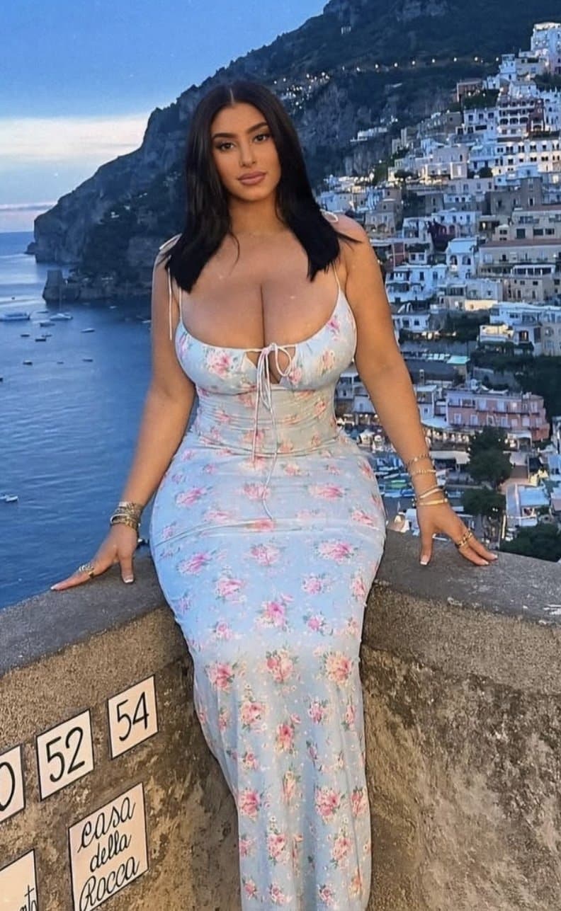 Foreign bad bitch in sundress (edit)