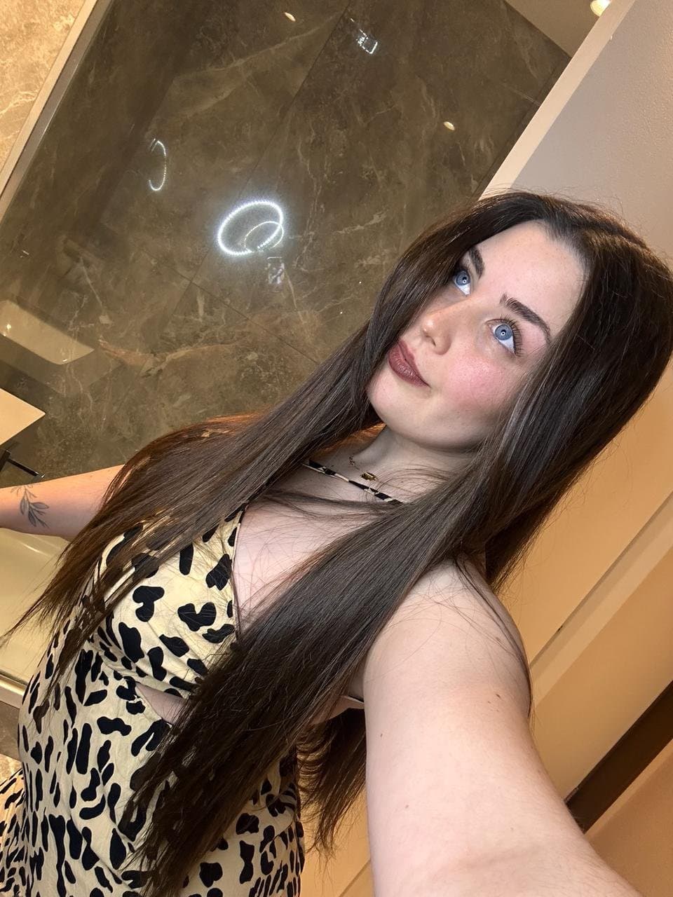 virgin teen first time playing with herself exposed