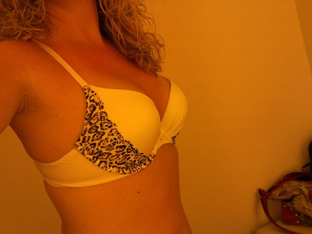 Ashlei found on garage sale drive