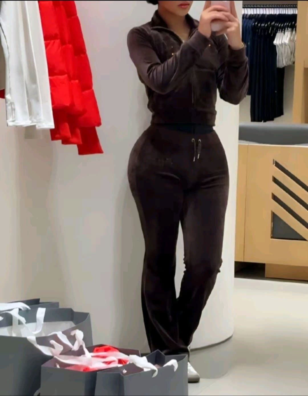 Boy hot ass asumition femenine MICROPENE gay