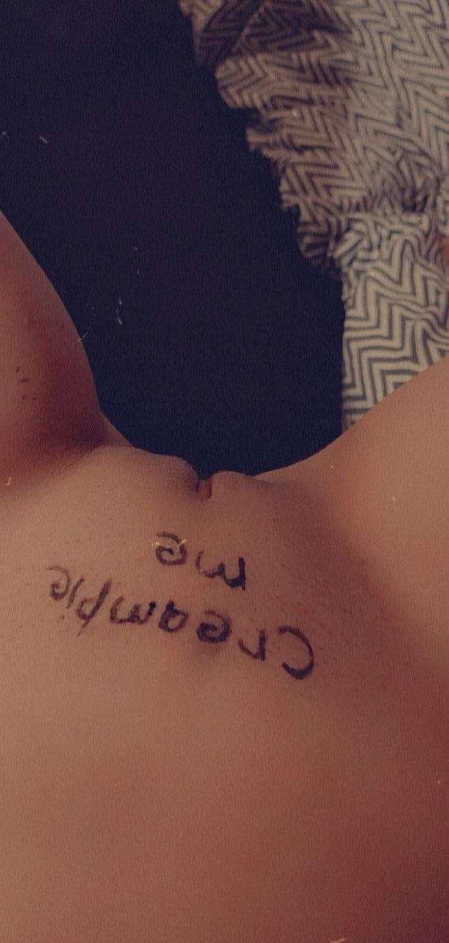 Aporte de un seguidor argentino, de una rubia terrible