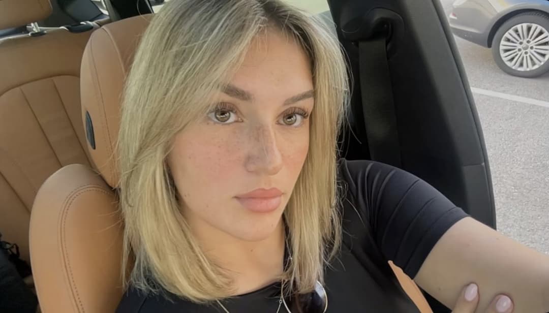 Amina.. Tuzla??/Wien?? Kommentiert geil / Komentarisite! Ko Poznaje inbox, wer sie kennt, dm