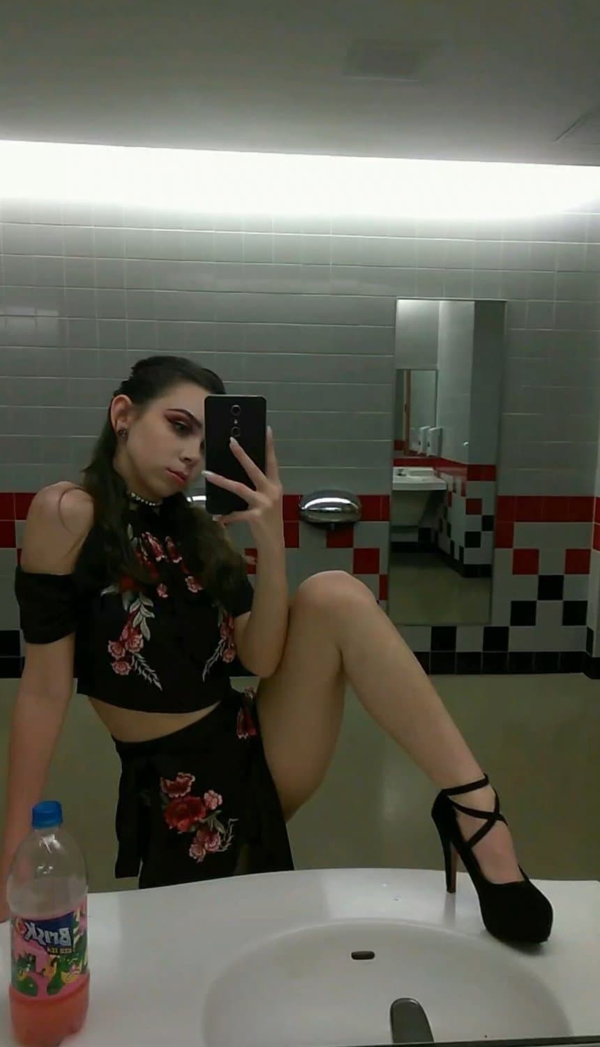 Christmas Cums Early (AI)