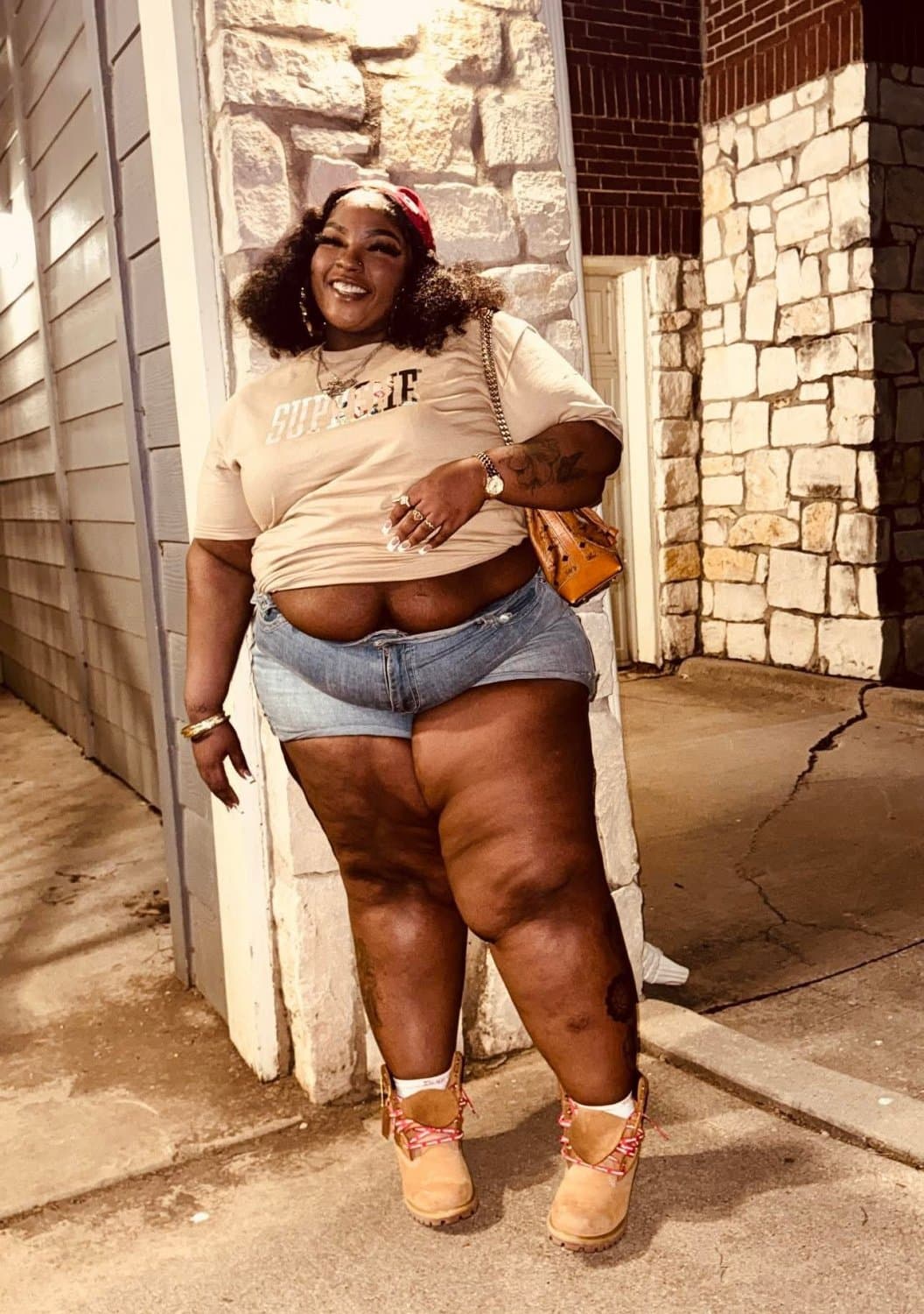 SEXY CHUNKY CHUBBY THICK CHOCOLATE EBONY BIG HUGE ASS SSBBW BBW