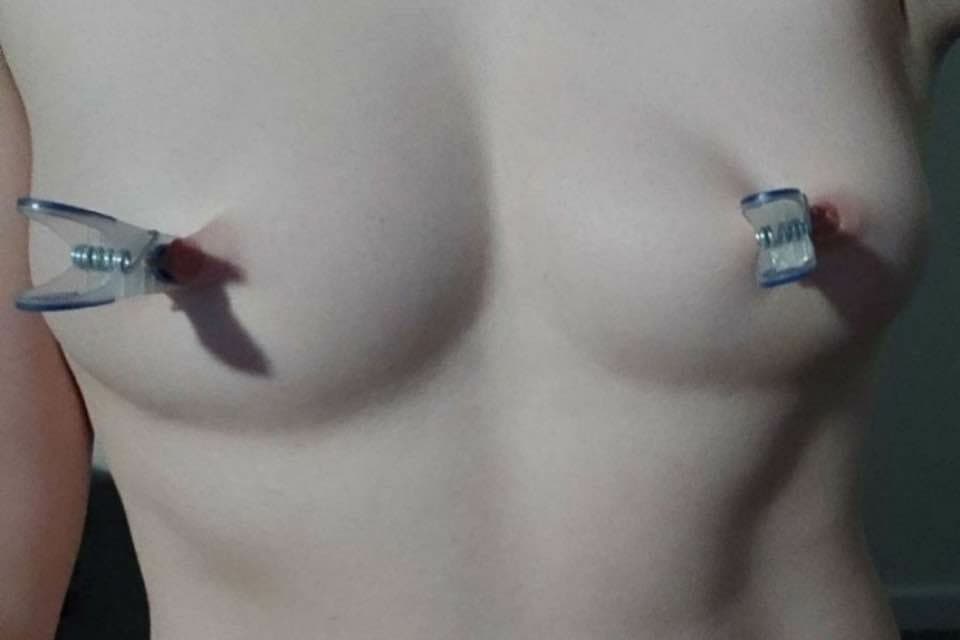 Fiona 24yo sent by bf Braden - Sent yours on Kik ElVatoLoko97