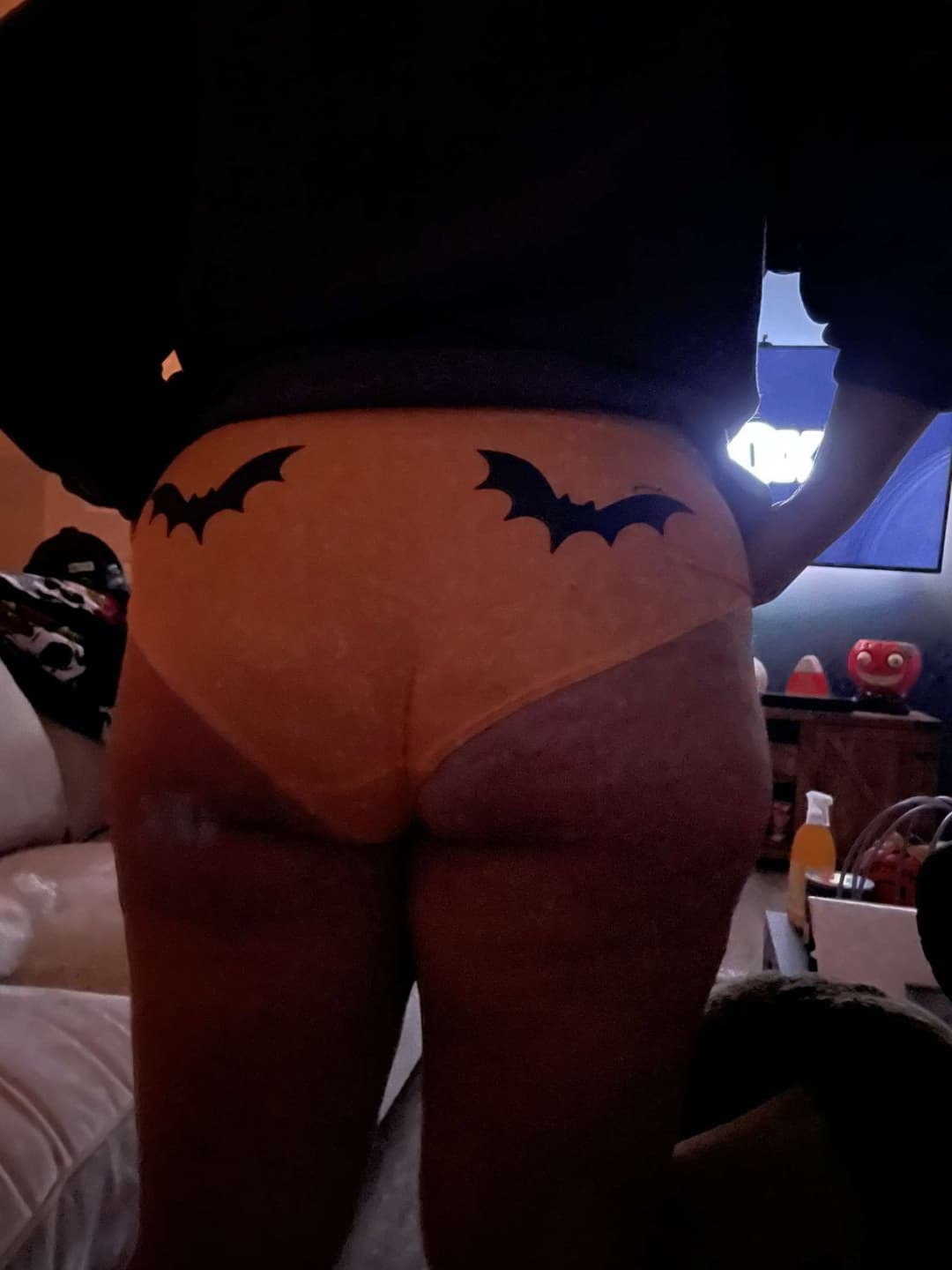 Buddy wanted his ex wife to be seen by all Jocelyn 25