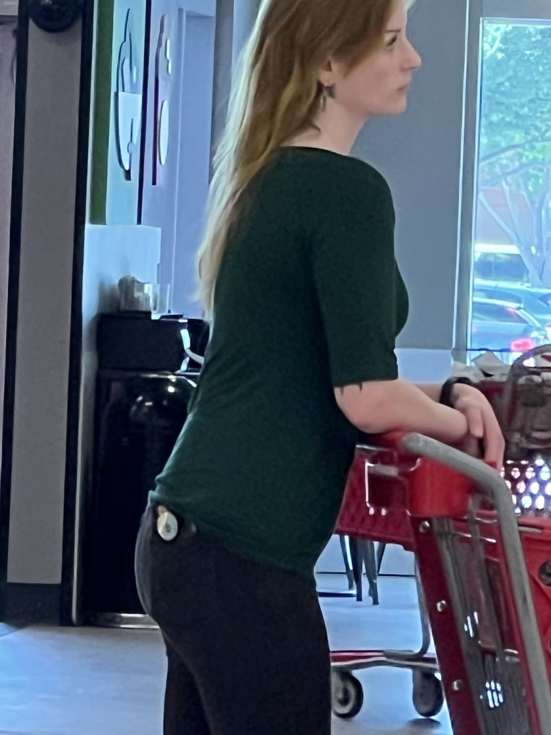 Candid MILF/Teen creep shots (she caught me and liked it!)