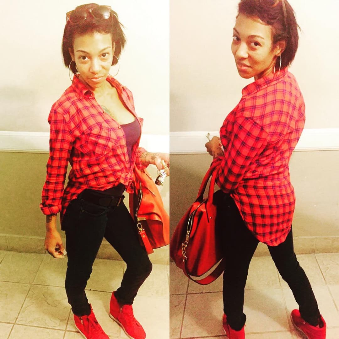 Former freak.. I mean actress now wifed up