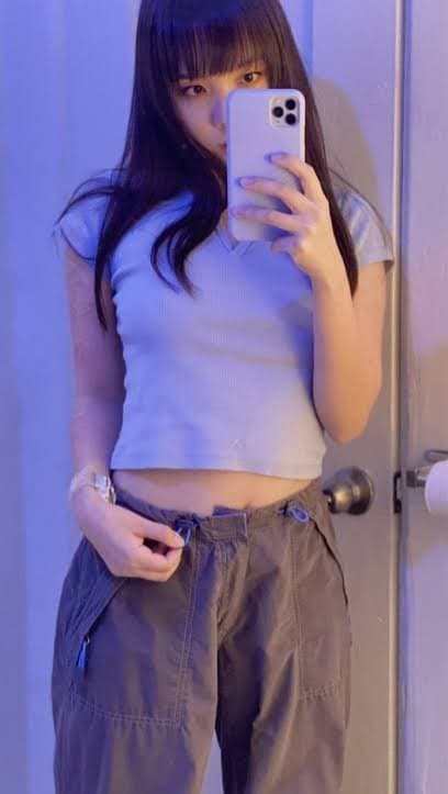 Click to view full size ASIAN AMATEUR LEAKS SQUIRTING ASIAN GIRLFRIEND BABE221