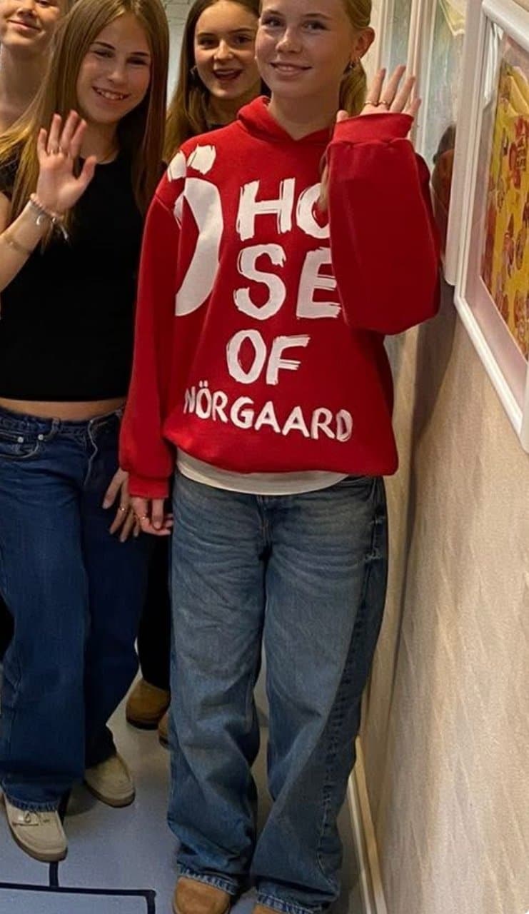 Pics and creepshots of classmates