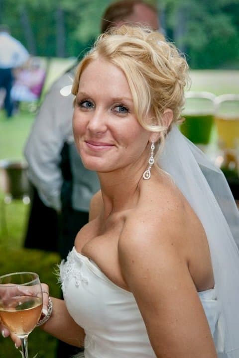 Someone’s wife caught on camera stripping wet & naked for some lesbo action at spring break!