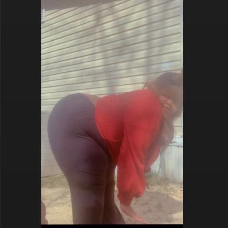 SEXY SSBBW HUGE CHUNKY BUG ASS