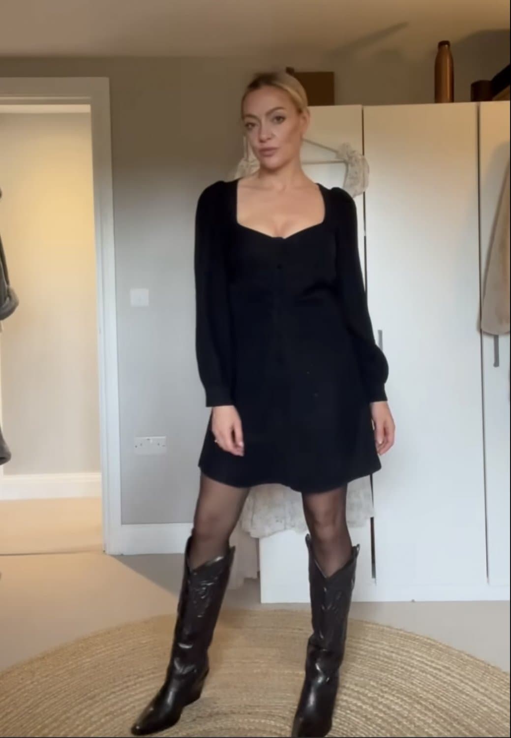 Cherry Healey - Cowboy Boots