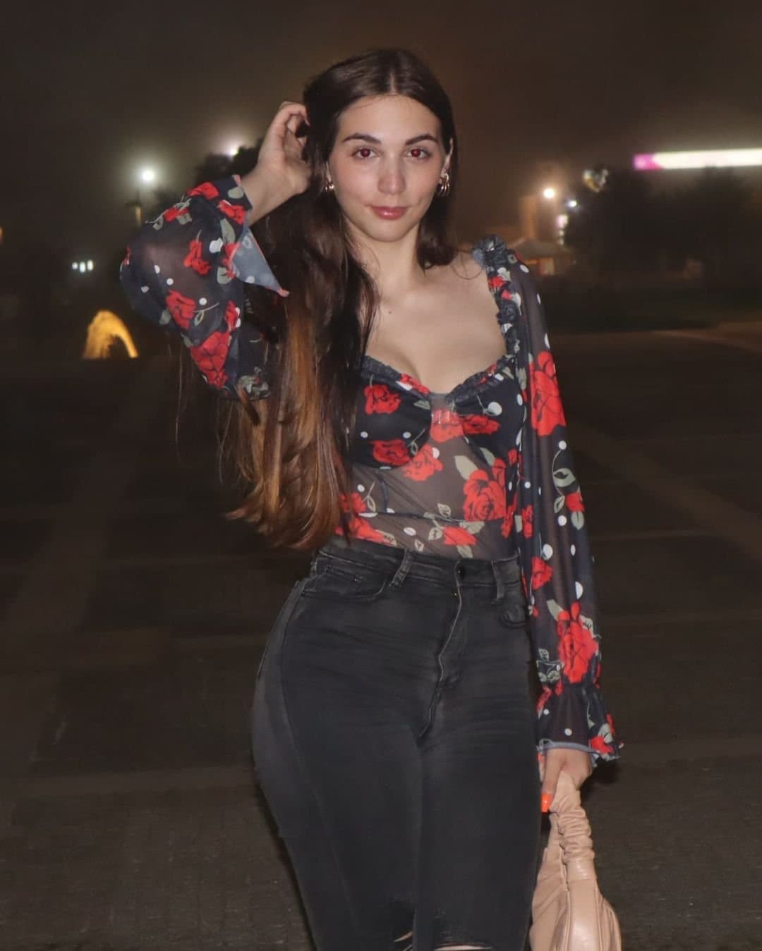 Click to view full size Tania Moreira 3