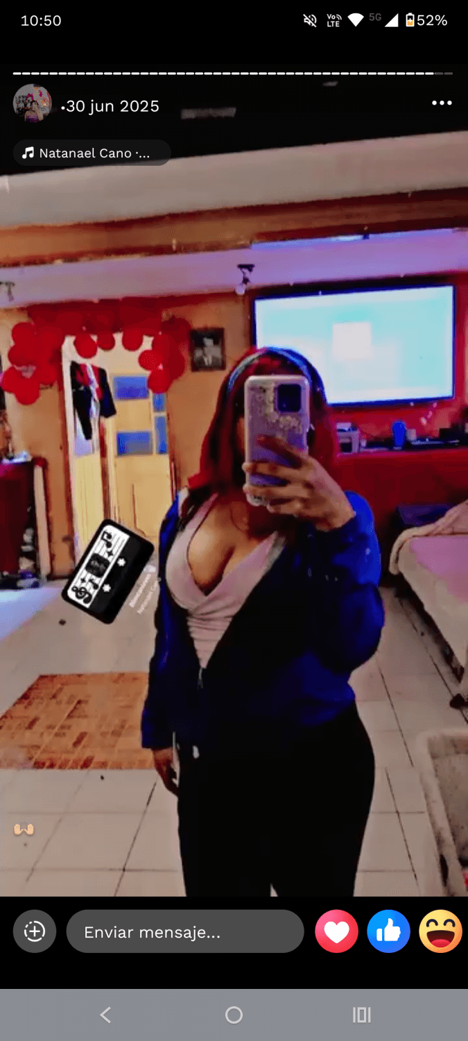 Morena caliente tetona