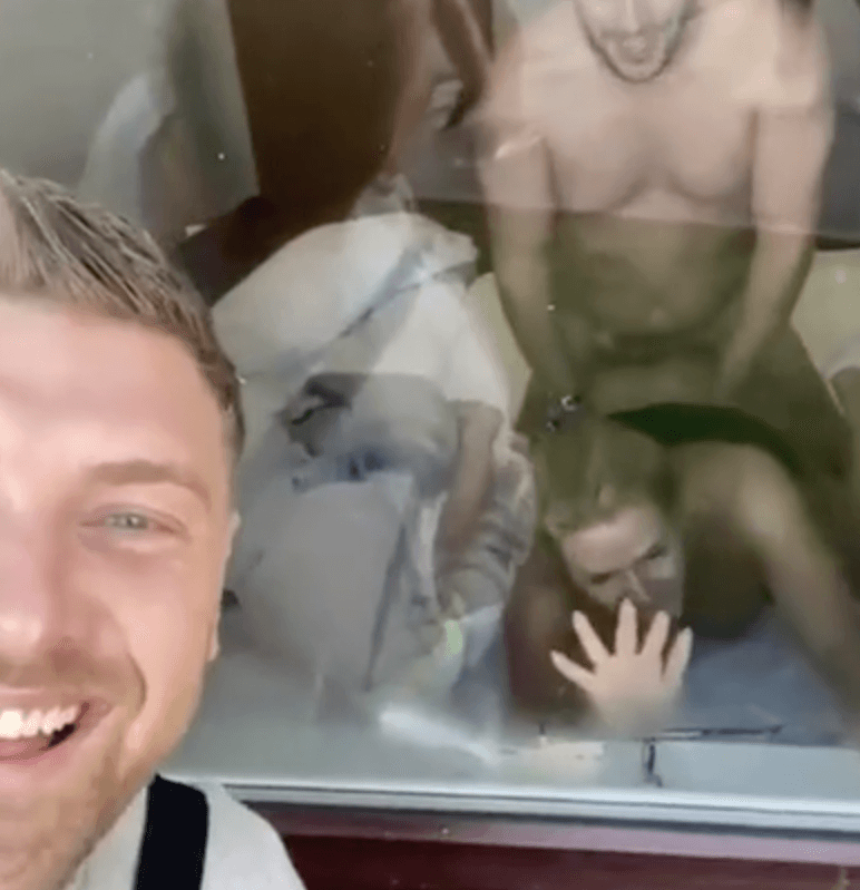 friend’s wife caught fucking in vacation house - sexy blonde, milf doggy, enf amateur, voyeur window